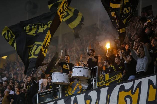 160804 AIK:s supportrar under fotbollsmatchen i kvalet till Europa League mellan AIK och Panathinaikos den 4 Augusti 2016 i Stockholm.  Copyright: KentaxJönsson BB160804BB242
