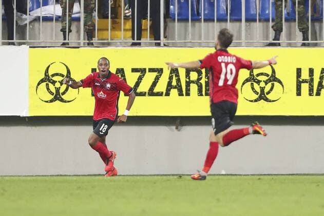 Filip Ozobic (Qabala) Bagaliy Dabo (Qabala) - Fussball, Europa League Quali, FK Qäbälä vs. Lille OSC - 04 08 2016 GwendolineLeGoff Panoramic 
