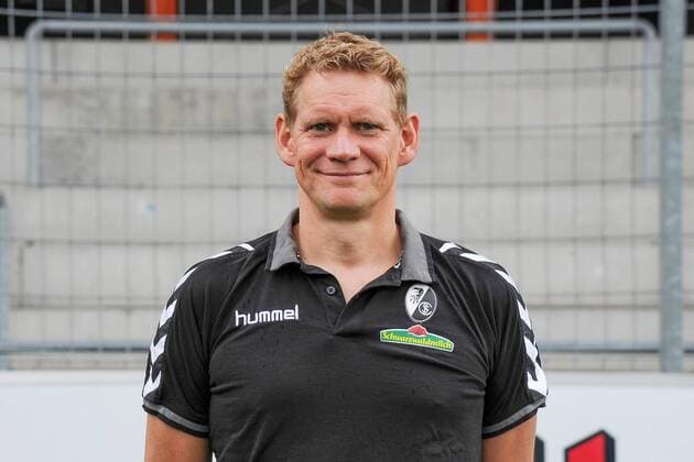 Freiburg 5.08.2016 Fussball 1.Bundesliga und Portrait Physiotherapeut Torge Schwarz Freiburg Copyright: xLaegler Eibner-Pressefotox EP_SLR
