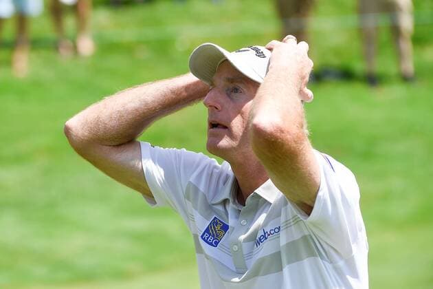 Bilder des Tages - SPORT Golf: Jim Furyk stellt mit 58 Schlägen PGA-Rekord auf August 7, 2016: Jim Furyk reacts to setting a new PGA Golf Herren record during the final round of the Travelers Championship held at TPC River Highlands in Cromwell CT. Furyk finished the round 12 under with a final score of 58 breaking the previous record of 59. CSM PGA 2016: Jim Furyk Sets New PGA Tour Record AUG 07 - ZUMAc04_