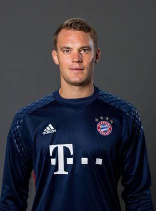 FUSSBALL 1. BUNDESLIGA SAISON 2016 2017 10.08.2016 Fototermin beim FC Bayern Muenchen: Torwart Manuel Neuer