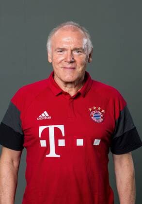 FUSSBALL 1. BUNDESLIGA SAISON 2016 2017 10.08.2016 Fototermin beim FC Bayern Muenchen: Co-Trainer Hermann Gerland
