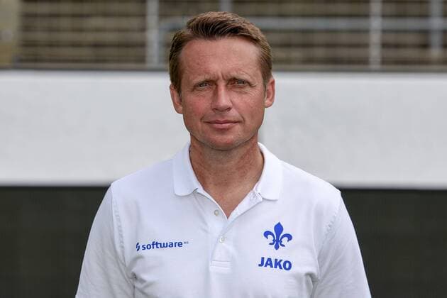 11.08.2016, xfux, Fussball GER 1.Bundesliga, SV Darmstadt 98 Fototermin, 1.BL PortraÌˆttermin Saison 2016 2017 emspor emonline deloka, Co-Trainer Frank Heinemann (SV Darmstadt 98) Darmstadt