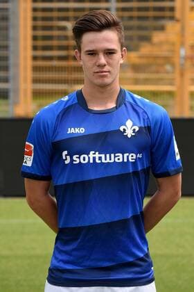 11.08.2016, xfux, Fussball GER 1.Bundesliga, SV Darmstadt 98 Fototermin, 1.BL PortraÌˆttermin Saison 2016 2017 emspor emonline deloka, Liam Fisch (SV Darmstadt 98) Darmstadt