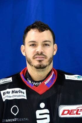 DEL, Fischtown Pinguins Bremerhaven Porträttermin GER, Portraits DEL 16 17 FISCHTOWN PINGUINS 05.08.2016, Eisarena, Bremerhaven, GER, Portraits DEL 16 17 FISCHTOWN PINGUINS, im Bild Jerry Kuhn (FISCHTOWN PINGUINS 35) nordphotox xScheer