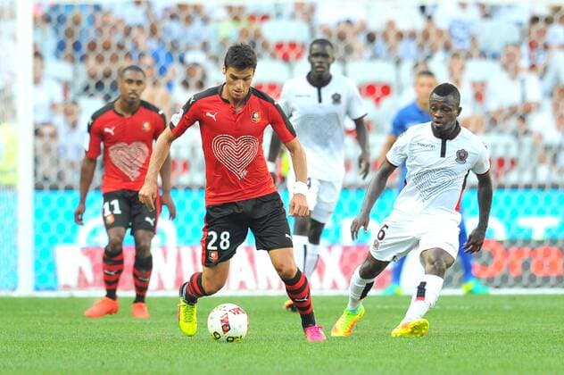 06 JEAN MICHaeL SERI (nice) - 28 Yoann GOURCUFF (ren) - Fussball Frankreich, Ligue 1, OGC Nice vs. Stade Rennes - 1 08 2016 FEP Panoramic 