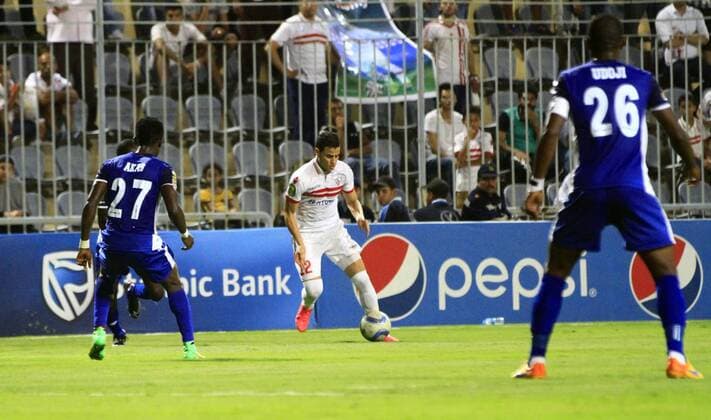 Fußball, CAF Champions League, al Zamalek SC - FC Enyimba August 15, 2016 - Cairo, Cairo, Egypt - Al-Zamalek players v Nigeria s Enyimba compete during the Confederation of African Football (CAF) Champions League match at Petro stadium in Cairo, August 15, 2016 Middle East News - August 15, 2016 - ZUMAap3_