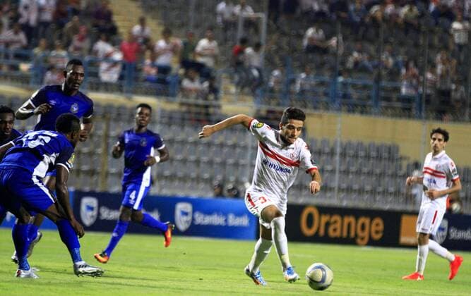 Fußball, CAF Champions League, al Zamalek SC - FC Enyimba August 15, 2016 - Cairo, Cairo, Egypt - Al-Zamalek players v Nigeria s Enyimba compete during the Confederation of African Football (CAF) Champions League match at Petro stadium in Cairo, August 15, 2016 Middle East News - August 15, 2016 - ZUMAap3_
