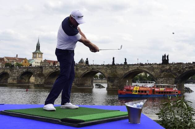 Golf player Jamie Donaldson plays his ball during the exhibition in front of the Charles Bridge in Prague , Czech Republic, August 16, 2016, prior to the D+D REAL Czech Masters tournament at the Albatross Golf Resort from August 18-21. (CTKxPhoto RomanxVondrous) CTKPhotoP201608160912201  vnd 4