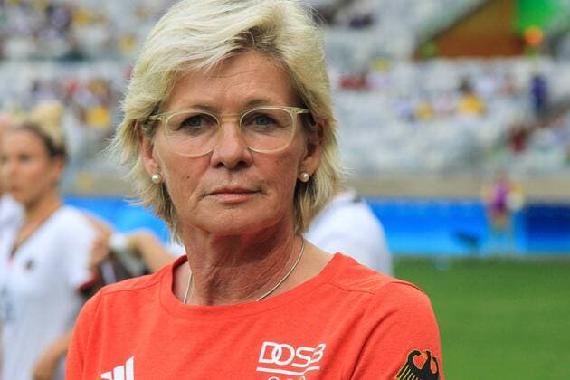 Rio 2016, Fußball, Damen, Deutschland - Kanada Olympics 2016 Football BH BELO HORIZONTE, MG - 16.08.2016: OLYMPICS 2016 FOOTBALL BH - Silvia Neid, Germany coach during the match between Canada (CAN) vs Germany (GER), the semi-finals of the Olympic Football Female, the Olympics 2016 held in Mineirao Stadium in the host city Belo Horizonte, MG. (Photo: Dudu Macedo Fotoarena) x1185424x  DuduxMacedo