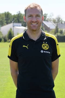 17.08.2016, Offizieller Portrait-Termin, Fußball, GER, 1.BL, Portraittermin 2016 2017, Borussia Dortmund, Co Trainer Benjamin Weber (Borussia Dortmund, Videoanalyst)