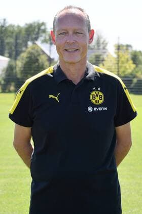 17.08.2016, Offizieller Portrait-Termin, Fußball, GER, 1.BL, Portraittermin 2016 2017, Borussia Dortmund, Zeugwart Frank Graefen, Frank Gräfen