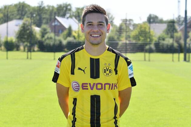 17.08.2016, Offizieller Portrait-Termin, Fußball, GER, 1.BL, Portraittermin 2016 2017, Borussia Dortmund, Raphael Guerreiro, Raphael Guerreiro