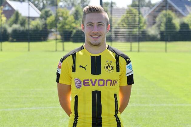 17.08.2016, Offizieller Portrait-Termin, Fußball, GER, 1.BL, Portraittermin 2016 2017, Borussia Dortmund, Felix Passlack