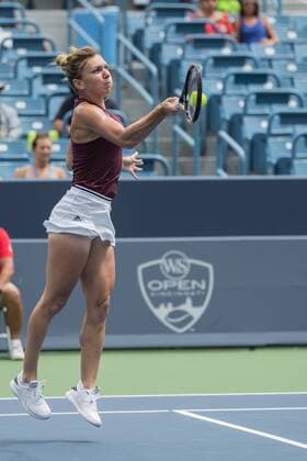 August 17, 2016 - Mason, Ohio, USA - Simona Halep (ROU) hits a high forehand shot in Wednesday s match that was resumed from Tuesday s rain delay of the Western and Southern Open at at the Lindner Family Tennis Center , Mason, Oh. Tennis 2016 - Western And Southern Open - Day 5 - ZUMAs304
