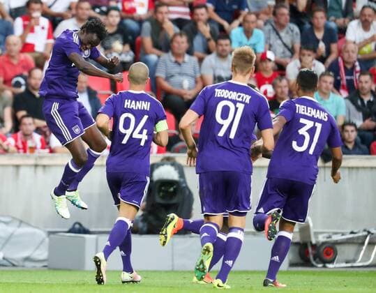 Anderlecht s Idrissa Sylla celebrates after scoring the 1-0 goal during the first leg match of the playoff round between Belgian first league soccer team RSC Anderlecht and Czech team Slavia Prague in the Europa League competition, on Thursday 18 August 2016, in Prague, Czech Republic. VIRGINIExLEFOUR  x04913775x
