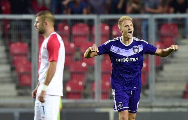 Lukasz Teodorczyk of Anderlecht celebrates a goal during Slavia Praha vs Anderlecht Brussels football Europa League 4th qualifying round opening match in Prague, Czech Republic, August 18, 2016. (CTKxPhoto RomanxVondrous) CTKPhotoP201608181128901  VND
