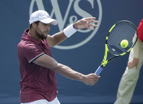 August 18,2016: Jo-Wilfried Tsonga (FRA) loses to Borna Coric (CRO) 6-3, 7-6, at the Western & Southern Open being played at Lindner Family Tennis Center in Mason, Ohio. Tennisclix CSM TENNIS 2016: Western & Southern Open Aug. 16 - ZUMAc04_