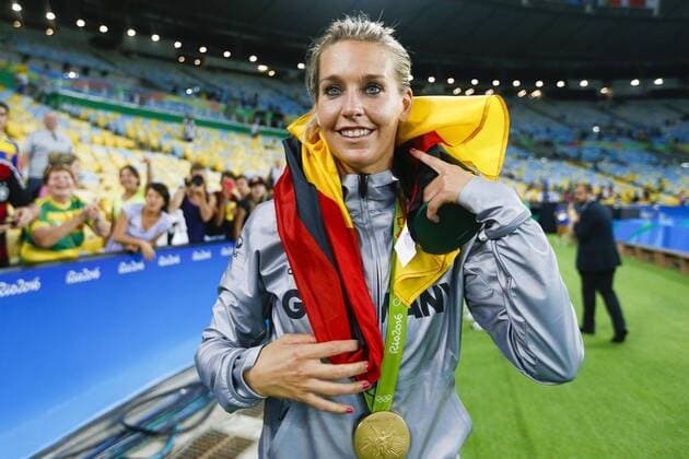 Rio 2016, Fußball, Damen, Deutschland ist Olympiasieger Olympics 2016 Football RJ RIO DE JANEIRO, RJ - 19.08.2016: OLYMPICS 2016 FOOTBALL RJ - Celebration of winning the gold medal of the German seleca during the dispute between Germany (GER) and Sweden (SWE) by the end of the Olympic Women& 39;s Foot Rll Rio Olympics 2016 held at Maracana Stadium in the host city Rio de Janeiro. (Photo: Marco Galvão Fotoarena) x1190697x  MarcoxGalvão