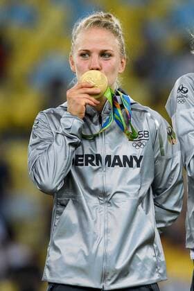 Rio 2016, Fußball, Damen, Deutschland ist Olympiasieger Leonie Maier (GER 4) im Finale bei den olympischen Sommerspiele 2016 am 19.08.2016, Rio de Janeiro Copyright: xSchülerx xEibner-Pressefotox EP_jse