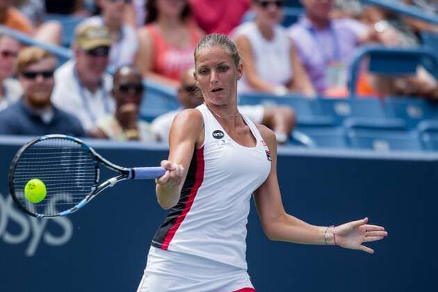 August 20, 2016 - Mason, Ohio, USA - Karolina Pliskova (CZE) hits a forehand shot during Saturday s semifinal round of the Western and Southern Open at the Lindner Family Tennis Center, Mason, Oh. Tennis 2016 - Western And Southern Open - Day 8 - ZUMAs304