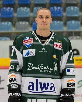 Eishockey, Porträttermin Bietigheim Steelers Bietigheim, Eishockey Bietigheim Steelers Fototermin: Max Lukes (Steelers)