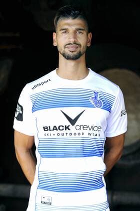 Fußball, 3 Liga, MSV Duisburg Portraettermin Porträt: Fußball, GER, 3.Liga, Porträttermin 2016 2017, MSV Duisburg, Enis Hajri (MSV). Einzelbild, Portrait, Porträt.