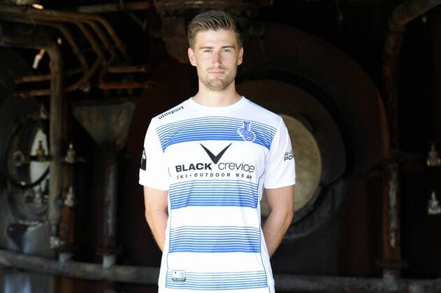 Fußball, 3 Liga, MSV Duisburg Portraettermin Porträt: Fußball, GER, 3.Liga, Porträttermin 2016 2017, MSV Duisburg, Dustin Bomheuer (MSV). Einzelbild, Portrait, Porträt.