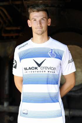 Fußball, 3 Liga, MSV Duisburg Portraettermin Porträt: Fußball, GER, 3.Liga, Porträttermin 2016 2017, MSV Duisburg, Thomas Blomeyer (MSV). Einzelbild, Portrait, Porträt.
