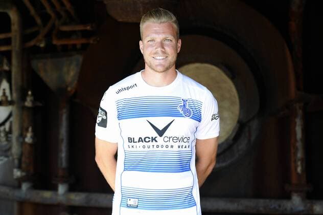 Fußball, 3 Liga, MSV Duisburg Portraettermin Porträt: Fußball, GER, 3.Liga, Porträttermin 2016 2017, MSV Duisburg, Fabio Leuchtenecker (MSV). Einzelbild, Portrait, Porträt.