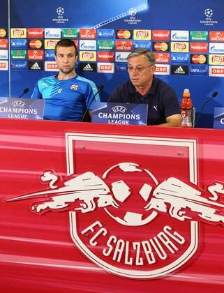 SOCCER - UEFA CL quali, RBS vs Zagreb SALZBURG,AUSTRIA,23.AUG.16 - SOCCER - UEFA Champions League, Play-off qualification, Red Bull Salzburg vs GNK Dinamo Zagreb, preview, press conference PK Pressekonferenz of Zagreb. Image shows head coach Zlatko Kranjcar and Domagoj Antolic (Zagreb). GEPAxpictures xFelixxRoittner