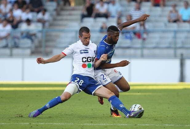 (Auxerre) Abdoulaye Sissako (Strasbourg) Vincent Gragnic FOOTBALL : Auxerre vs Strasbourg - 2e tour Coupe Ligue - 23 08 2016 StephanieGrossetete Panoramic 