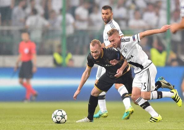 2016.08.23 Warszawa Qualification CL 2016 2017 Legia Warszawa - Dundalk FC - - Thibault Moulin Foto LukaszxLaskowski PressFocus 2016.08.23 Warszawa Football UEFA Champions League season 2016 2017 Play-offs second leg Legia Warszawa - Dundalk FC Thibault Moulin Credit: LukaszxLaskowski PressFocus NEWSPIX.PL --- Newspix.pl  20160823LUK0093