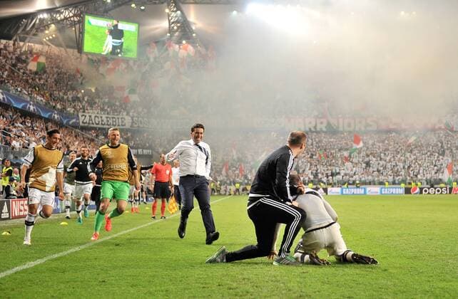 2016.08.23 Warszawa Qualification CL 2016 2017 Legia Warszawa - Dundalk FC - - Michal Kucharczyk , Besnik Hasi Foto LukaszxLaskowski PressFocus 2016.08.23 Warszawa Football UEFA Champions League season 2016 2017 Play-offs second leg Legia Warszawa - Dundalk FC Michal Kucharczyk , Besnik Hasi Credit: LukaszxLaskowski PressFocus NEWSPIX.PL --- Newspix.pl  20160823LUK012
