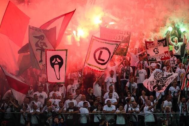 2016.8.23, Warszawa , UEFA Champions League , Legia Warsaw - Dundalk FC Legia Warszawa - Dundalk FC pictured: Fans Legia Warszawa fot. TomaszxJastrzebowski Foto Olimpik NEWSPIX.PL --- Newspix.pl  20160823toja157