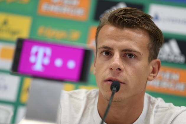 SOCCER - UEFA EL quali, Rapid vs Trencin VIENNA,AUSTRIA,24.AUG.16 - SOCCER - UEFA Europa League, Play-off qualification, SK Rapid Wien vs FK AS Trencin, preview, press conference PK Pressekonferenz of Rapid. Image shows Stefan Schwab (Rapid). Keywords: Wien Energie. GEPAxpictures xPhilippxBrem