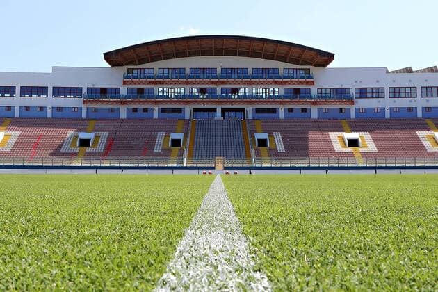 Fußball, Hybridrasen im Nationalstadion von Malta National Stadium, Ta Qali, Malta 24 08 2016 The new National Stadium SISGrass Hybrid pitch was officially presented during ahandover press conference PK Pressekonferenz event at the National Stadium itself in Ta Qali, Malta. SISGrass - the patented hybrid pitch system was implanted at the National Stadium in Ta Qali, Malta. The new playing surface will be officially inaugurated in Malta s forthcoming FIFA World Cup WM Weltmeisterschaft Fussball 2018 Group F qualification match against Scotland on September 4th at the same stadium. SISGrass Hybrid Pitch at the National Stadium in Malta MLT_SISGRASS