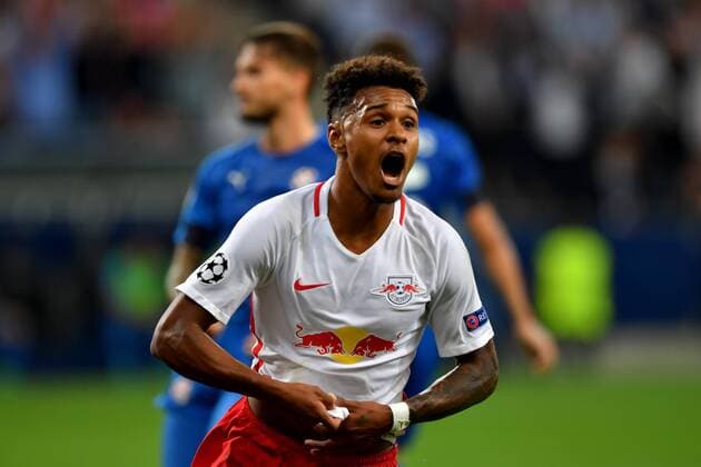 SOCCER - UEFA CL quali, RBS vs Zagreb SALZBURG,AUSTRIA,24.AUG.16 - SOCCER - UEFA Champions League, Play-off qualification, Red Bull Salzburg vs GNK Dinamo Zagreb. Image shows the rejoicing of Valentino Lazaro (RBS). GEPAxpictures xFlorianxErtl