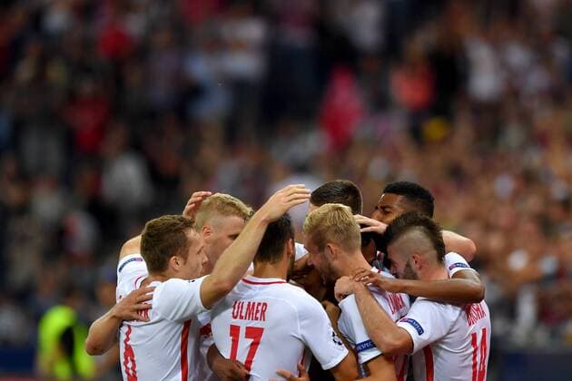 SOCCER - UEFA CL quali, RBS vs Zagreb SALZBURG,AUSTRIA,24.AUG.16 - SOCCER - UEFA Champions League, Play-off qualification, Red Bull Salzburg vs GNK Dinamo Zagreb. Image shows the rejoicing of RBS. GEPAxpictures xFlorianxErtl