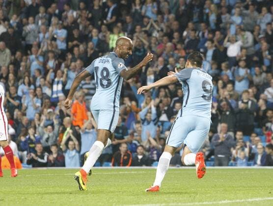 24.08.2016. Etihad Stadium, Manchester, England. Champions League Qualifying Football. Manchester City versus Steaua Bucharest. Manchester City midfielder Fabian Delph (18) is congratulated by Manchester City striker Nolito after scoring the first goal for City. xAlanxMartinx  ActionPlus11779711