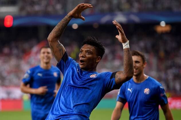 Themen der Woche - SPORT Bilder des Tages - SPORT SOCCER - UEFA CL quali, RBS vs Zagreb SALZBURG,AUSTRIA,24.AUG.16 - SOCCER - UEFA Champions League, Play-off qualification, Red Bull Salzburg vs GNK Dinamo Zagreb. Image shows the rejoicing of Junior Fernandes (Zagreb). GEPAxpictures xFlorianxErtl