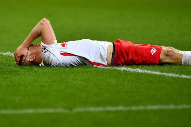 SOCCER - UEFA CL quali, RBS vs Zagreb SALZBURG,AUSTRIA,24.AUG.16 - SOCCER - UEFA Champions League, Play-off qualification, Red Bull Salzburg vs GNK Dinamo Zagreb. Image shows the disappointment of Martin Hinteregger (RBS). GEPAxpictures xFlorianxErtl
