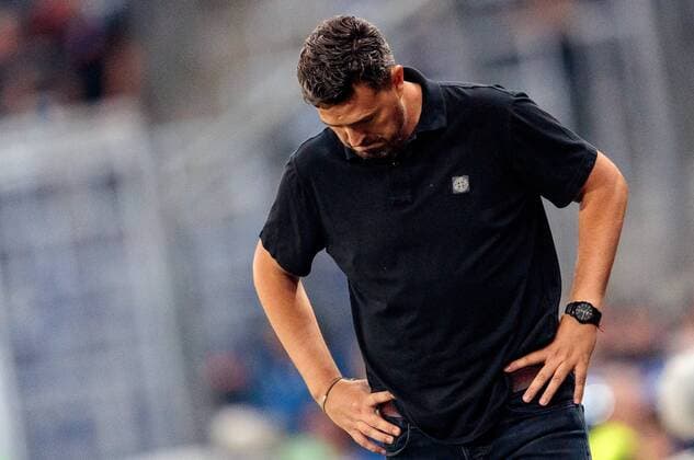 24.08.2016, Red Bull Arena, Salzburg, AUT, UEFA CL, FC Red Bull Salzburg vs Dinamo Zagreb, Play off, Rueckspiel, im Bild Trainer Oscar Garcia (FC Red Bull Salzburg) during the UEFA Championsleague Play off 2nd Leg Match between FC Red Bull Salzburg and Dinamo Zagreb at the Red Bull Arena in Salzburg, Austria on 2016 08 24. Salzburg  EX_JFK  