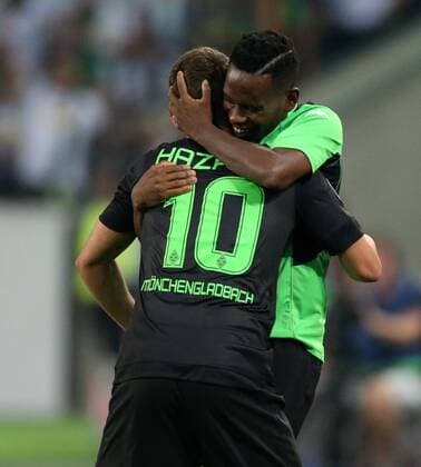 v.l. Thorgan Hazard (Moenchengladbach) und Ibrahima Traore (Moenchengladbach) jubeln nach dem Tor zum 6:1 durch Thorgan Hazard (Moenchengladbach) beim Spiel Borussia Moenchengladbach vs. BSC Young Boys Bern, Fussball, Champions League-Qualifikation, 24.08.2016 Moenchengladbach Copyright: xHommes Eibner-Pressefotox EP_MHS