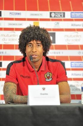 Fußball, OGC Nizza präsentiert Neuzugang Dante Bonfim (OGCNice) FOOTBALL : Conference De Presse Dante - OGC Nice - 24 08 2016 NorbertScanella Panoramic 