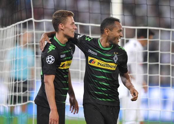 24.08.2016, Fussball, Saison 2016 2017, Champions League Qualifikation, Play-off, Borussia Moenchengladbach - Young Boys Bern 6:1, Jubel Raffael (Borussia Moenchengladbach), re., und Thorgan Hazard (Borussia Moenchengladbach)