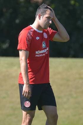 23.08.2016, xtkx, Fussball 1.Bundesliga, FSV Mainz 05 Training, emspor, v.l. Levin Oeztunali (Mainz 05), Mainz