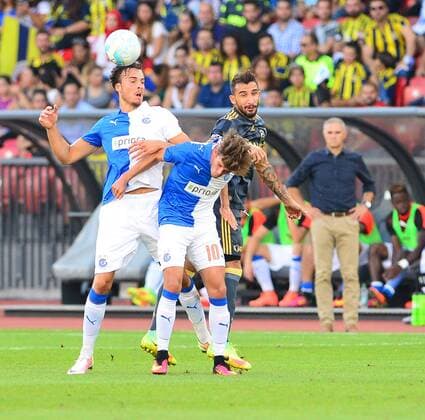 UEFA Europa league Playoff second leg match between Grasshoppers and Fenerbahce at Letzigrund Stadium in Zurich, Swiss on August 25 , 2016. Pictured: Mehmet Topal of Fenerbahce and Lucas Andersen 10 of Grasshoppers. Not available for publication in Turkey. 