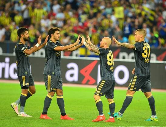 Fußball, EL Quali, Grasshopper Zürich - Fenerbahce Istanbul UEFA Europa league Playoff second leg match between Grasshoppers and Fenerbahce at Letzigrund Stadium in Zurich, Swiss on August 25 , 2016. Final Score: Grasshoppers 0 - Fenerbahce 2 Pictured: Fenerbahce players celebrates for Miroslav Stoch goal. ( Alper Potuk , Miroslav Stoch , Ozan Tufan and Martin Skrtel ) Not available for publication in Turkey. 