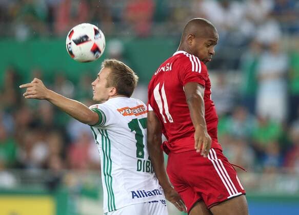 SOCCER - UEFA EL quali, Rapid vs Trencin VIENNA,AUSTRIA,25.AUG.16 - SOCCER - UEFA Europa League, Play-off qualification, SK Rapid Wien vs FK AS Trencin. Image shows Christopher Dibon (Rapid) and (Trencin). Keywords: Wien Energie. GEPAxpictures xPatrickxLeuk